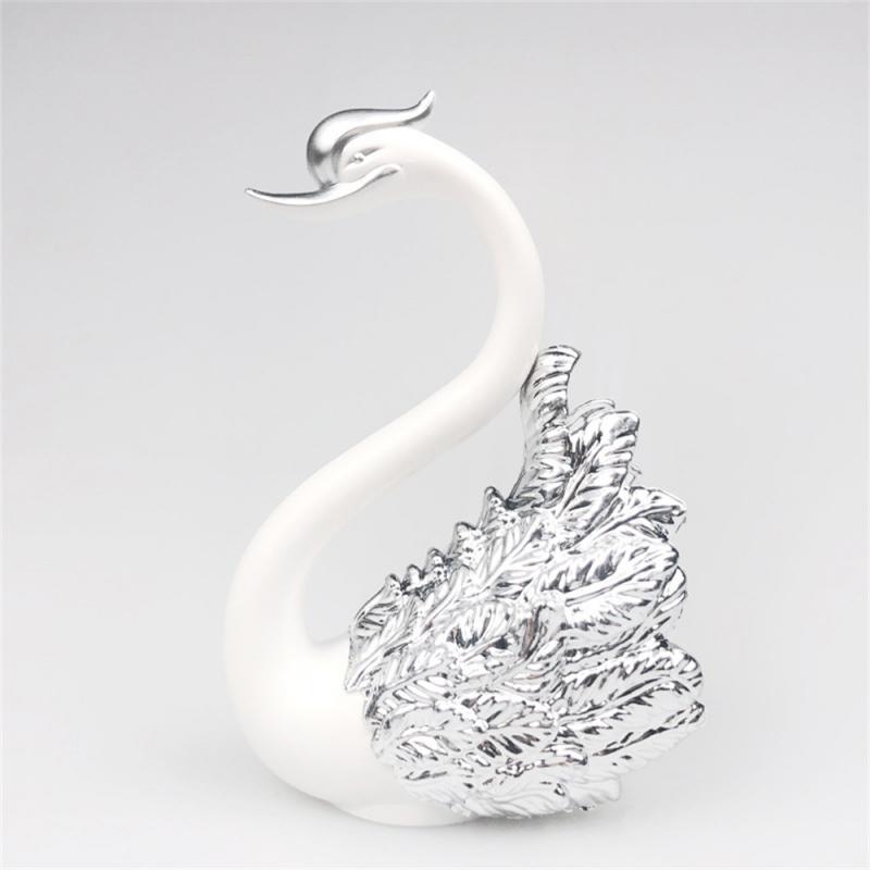 Mini Swan Couple Model Figurine Collectibles Car Interior Wedding Cake Decoration Wedding Gift for Guest Home Accessories